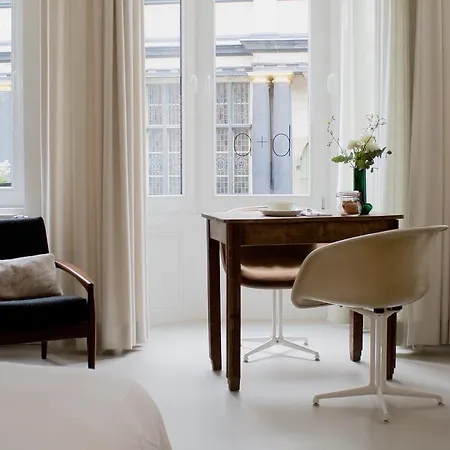 Bed & Breakfast Botermarkt 6 *